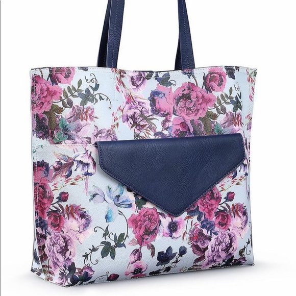 Elliott Lucca delphine 2 in 1 tote. NWT - Picture 5 of 5